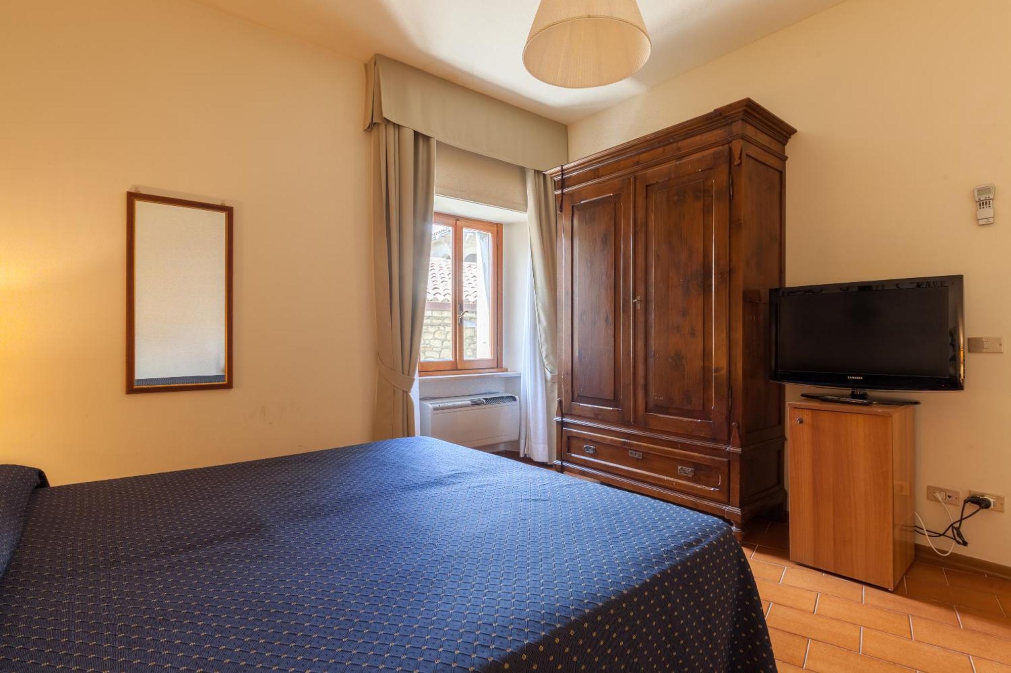 Hotel Titano Сан-Марино Экстерьер фото