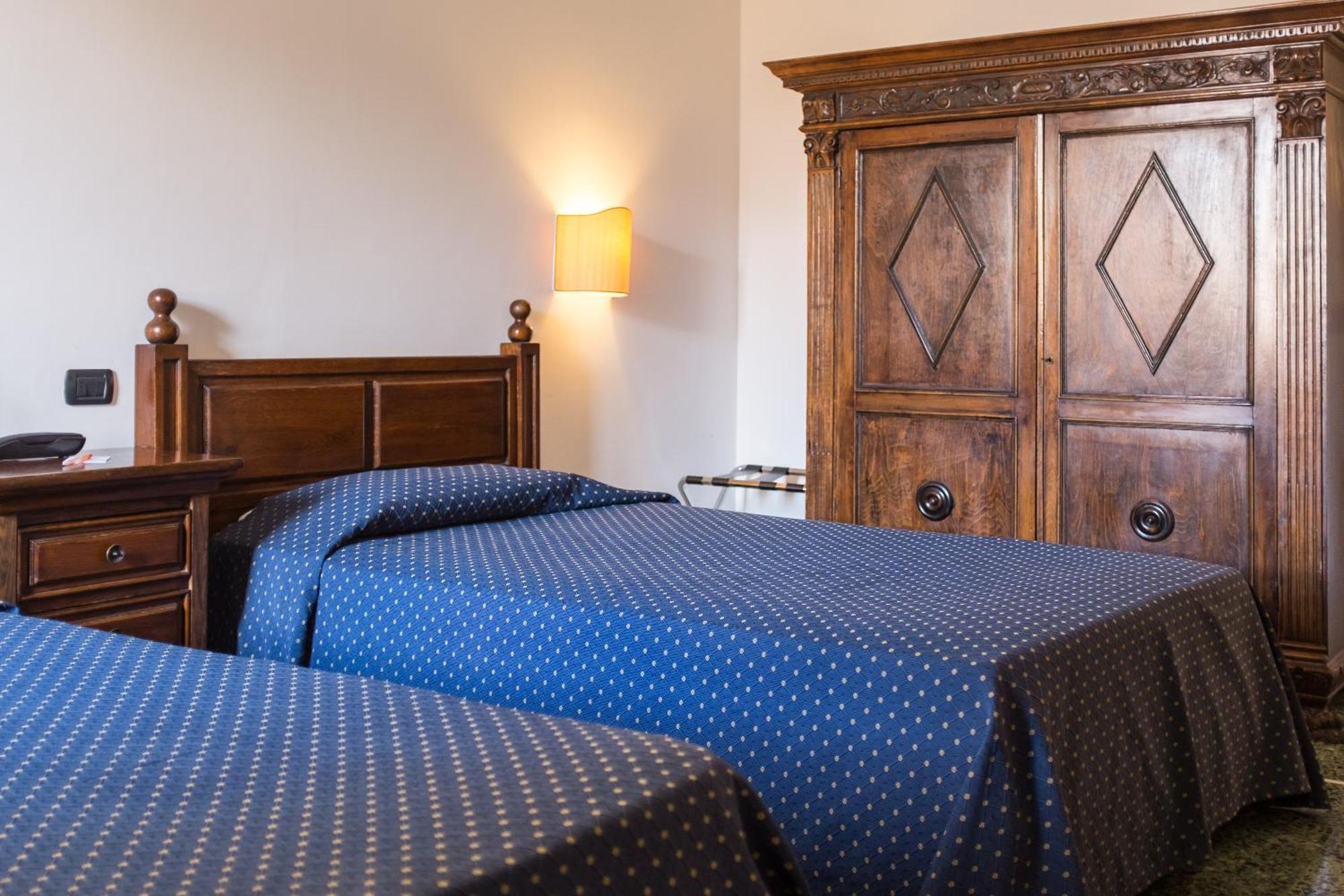 Hotel Titano Сан-Марино Экстерьер фото