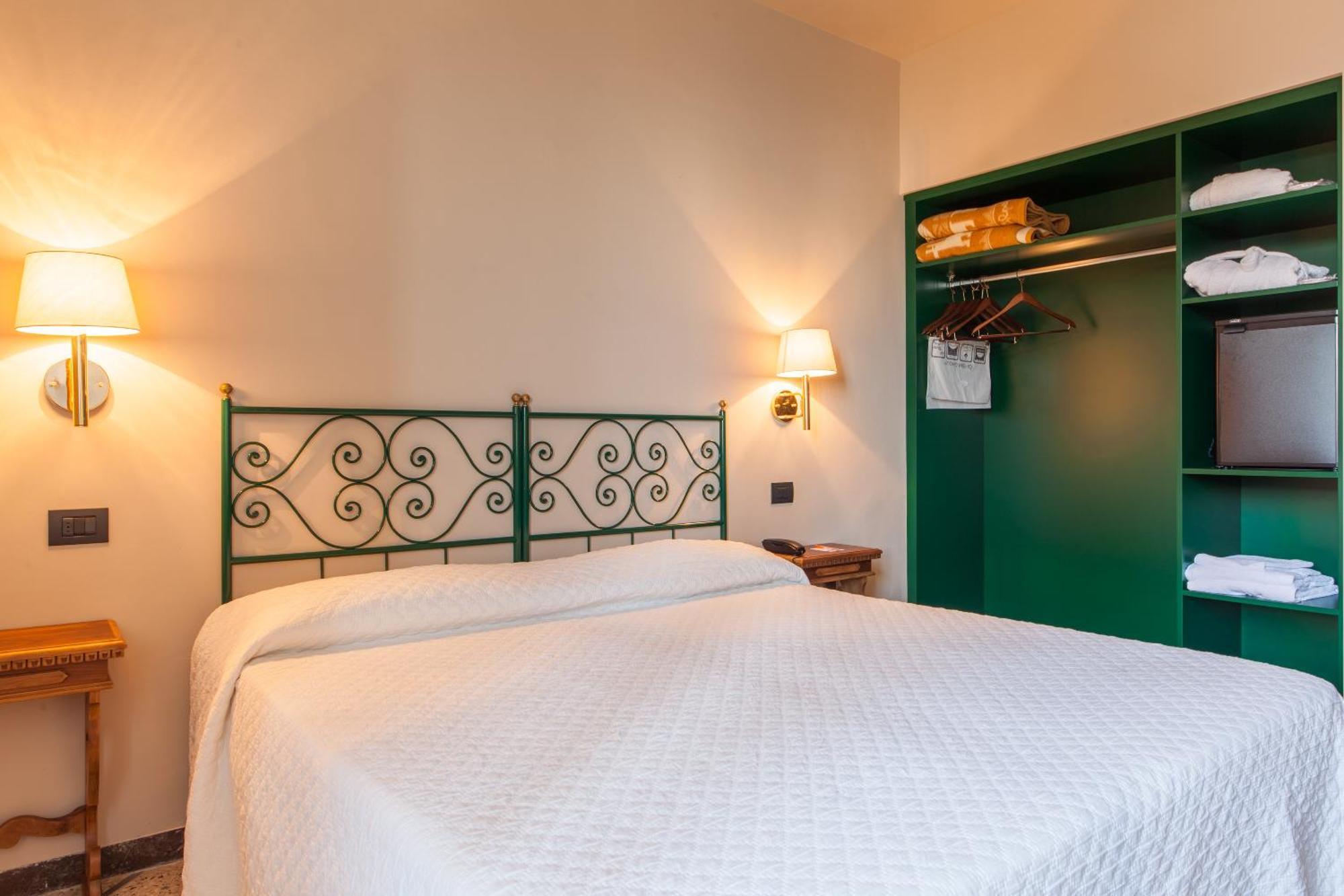 Hotel Titano Сан-Марино Экстерьер фото