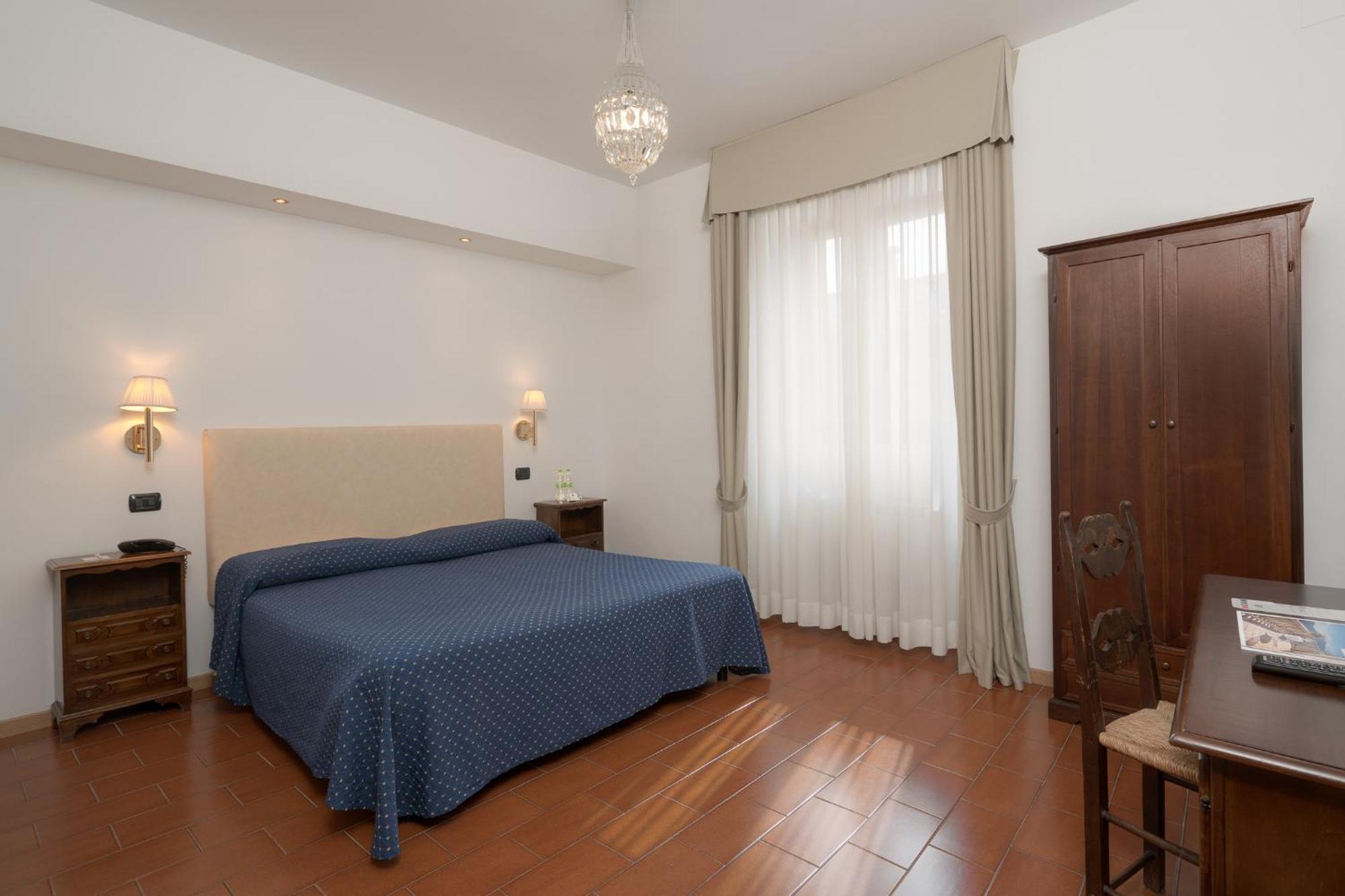 Hotel Titano Сан-Марино Экстерьер фото