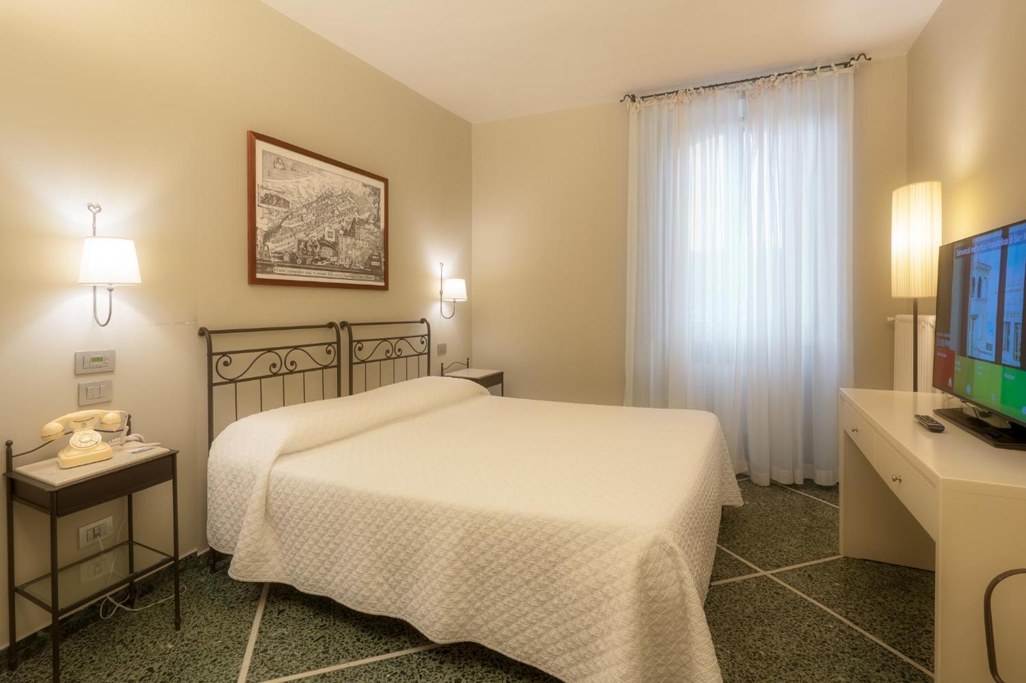 Hotel Titano Сан-Марино Экстерьер фото